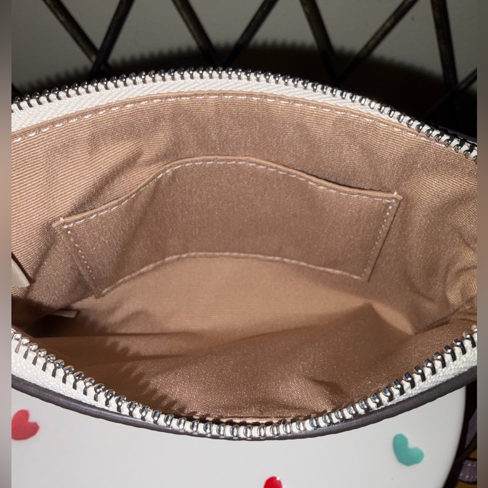 Coach Corner “Candy” Zip Wristlet Nwt - Picture 5 of 7